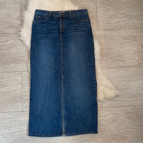 Tommy Hilfiger Dresses & Skirts - Tommy Hilfiger Vintage Long Button Fly Denim Skirt EUC
